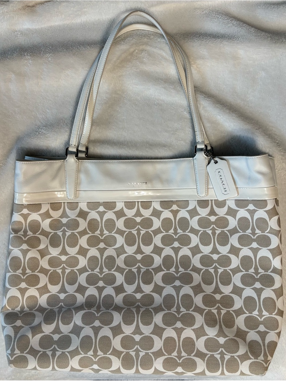 Coach Signature Tote in White